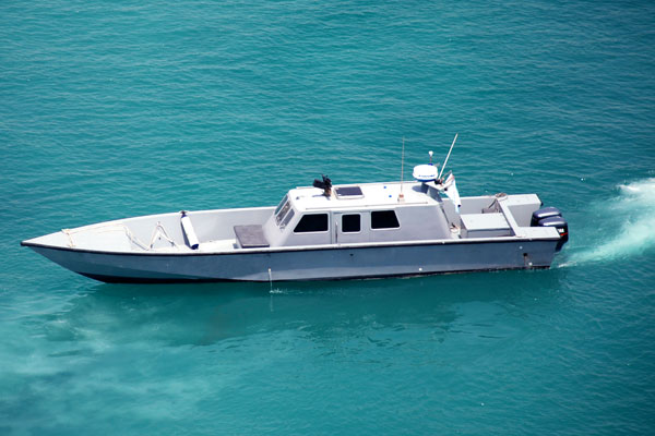  boats 8 5 m luxury boats 15 m 20 m law enforcement boats 10 m 12 m 12