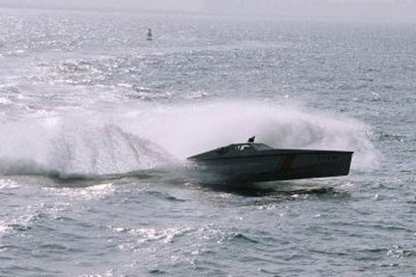 12.5m military interceptor bow underway