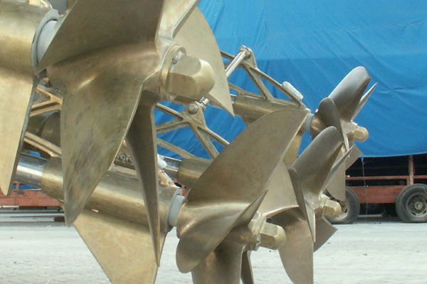36m coast guard vessel propulsion detail